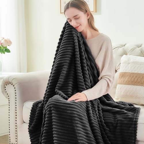 BEDELITE 3D Ribbed Jacquard Black King Size Blankets for Bed, 108x90 Inch