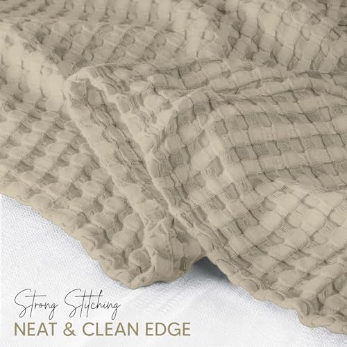 Utopia Bedding 100% Cotton Waffle Blanket Queen Size Khaki, 90x90 Inch