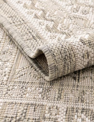 Rugs.com - Outdoor Aztec Rug – 6' 1 x 9' Light Gray Indoor/Outdoor Ru...