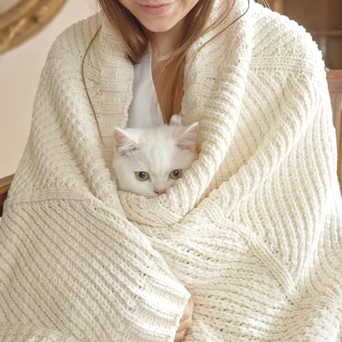 Amélie Home Chenille Knit Throw Blanket for Couch, Ivory, 50"x60"