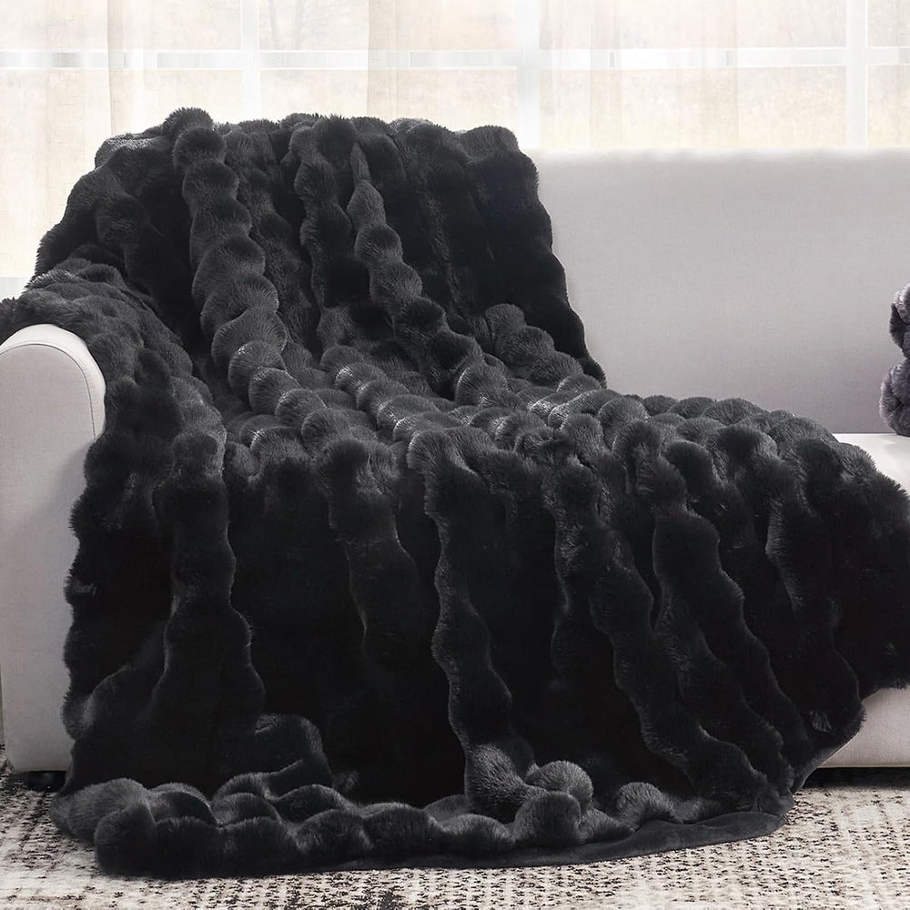 Cozy Bliss Faux Fur Throw Blanket for Couch, Black, 50 * 60 Inches
