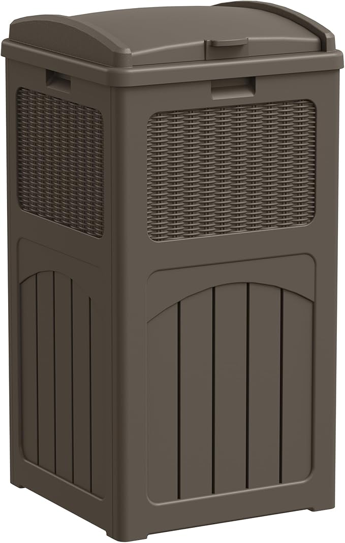 Greesum 33 Gallon Outdoor Trash Can