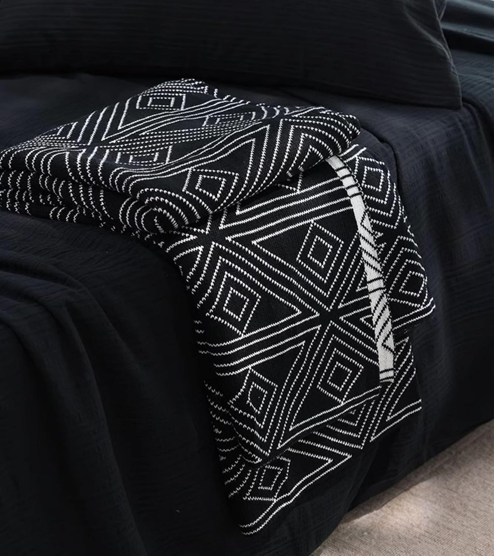 Black and White Throw Blankets Queen Size, Knitted Modern Patterned Throw Bla...