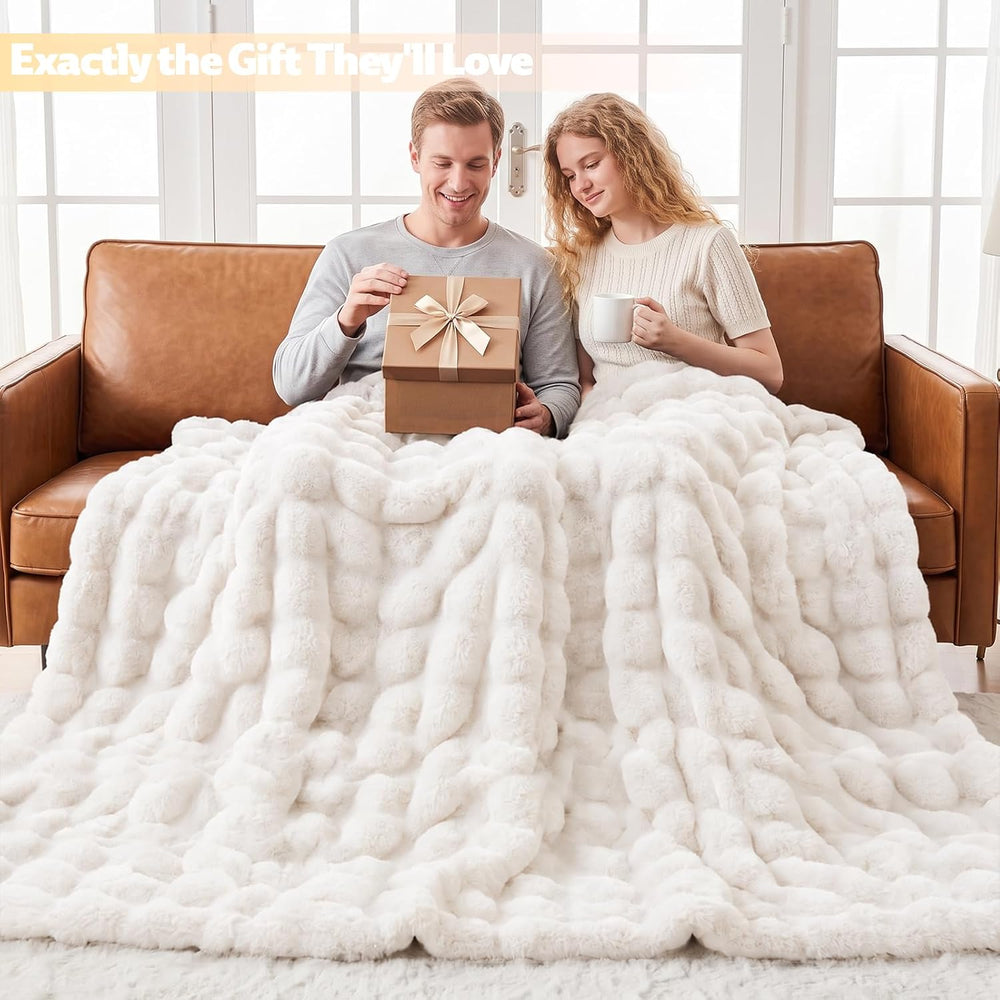 Faux Fur Throw Blanket for Couch, Luxury Cozy Soft Fluffy and Fuzzy Plush Rab...