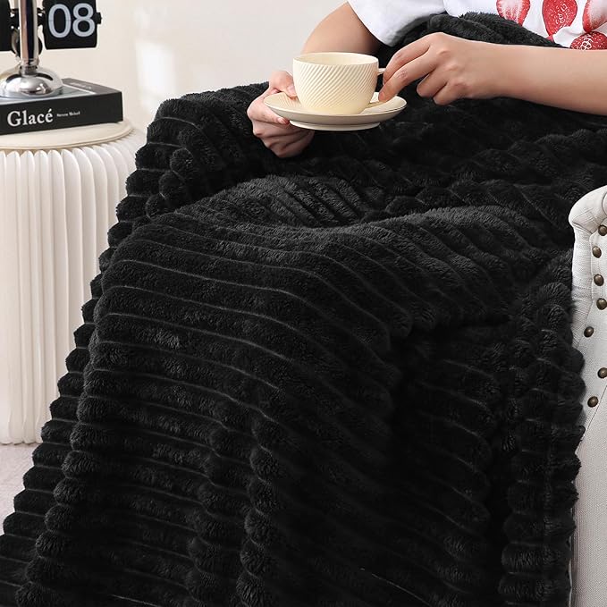 Black Fleece Throw Blanket 108”×90”