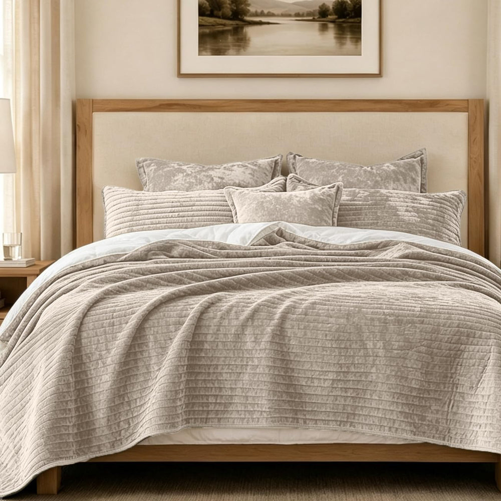 California King Quilt 106x118 Velvet Bedspread with Shams