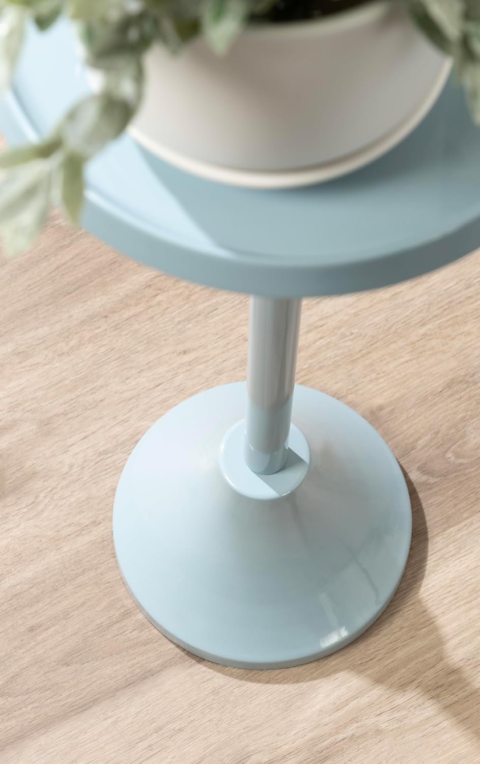 Kate and Laurel Sanzo Modern Round Metal Pedestal Drink Table, 9 x 9 x 23, Li...