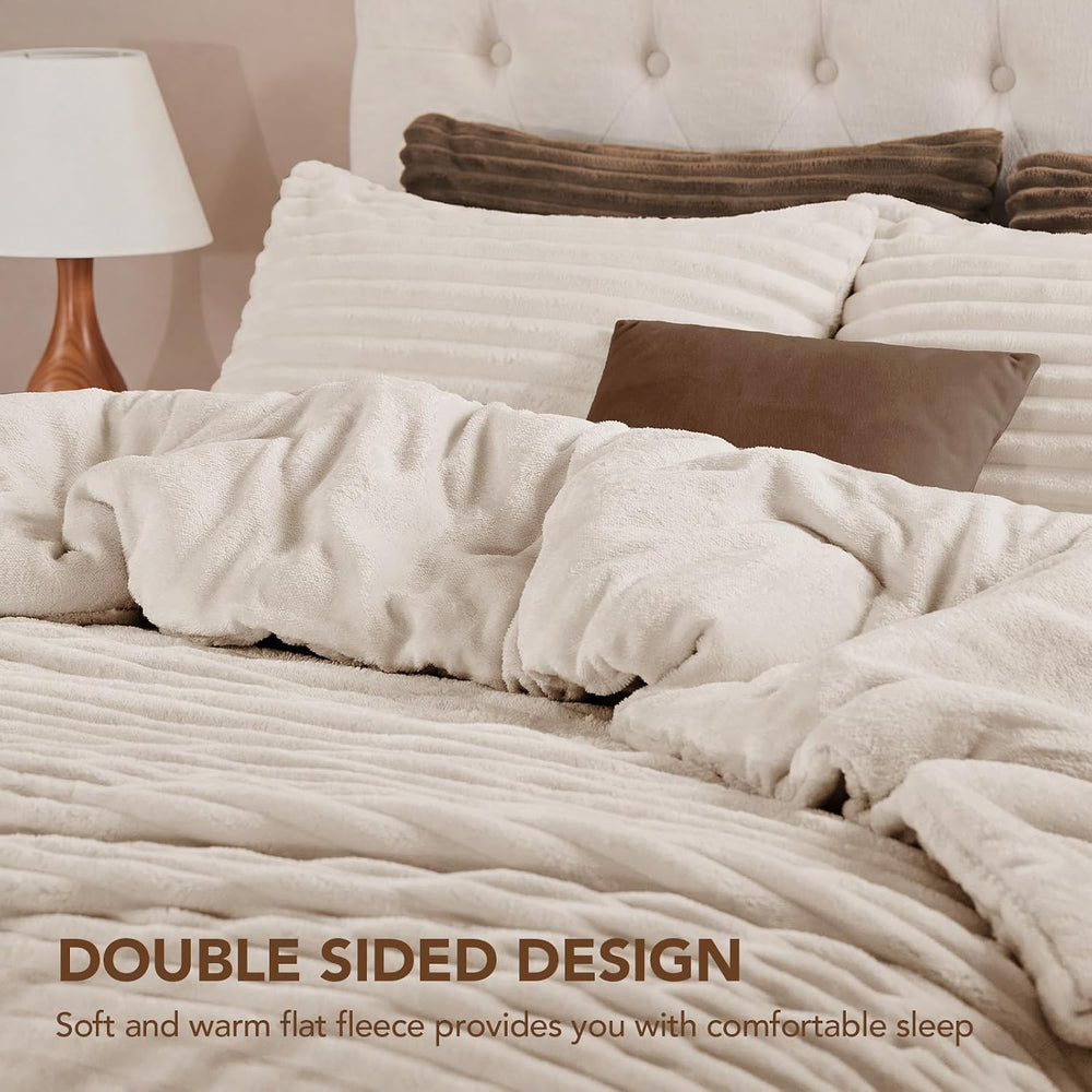 HYLEORY Fluffy Queen Comforter Set 3 Pieces - Fleece Fluffy Soft & Warm P...