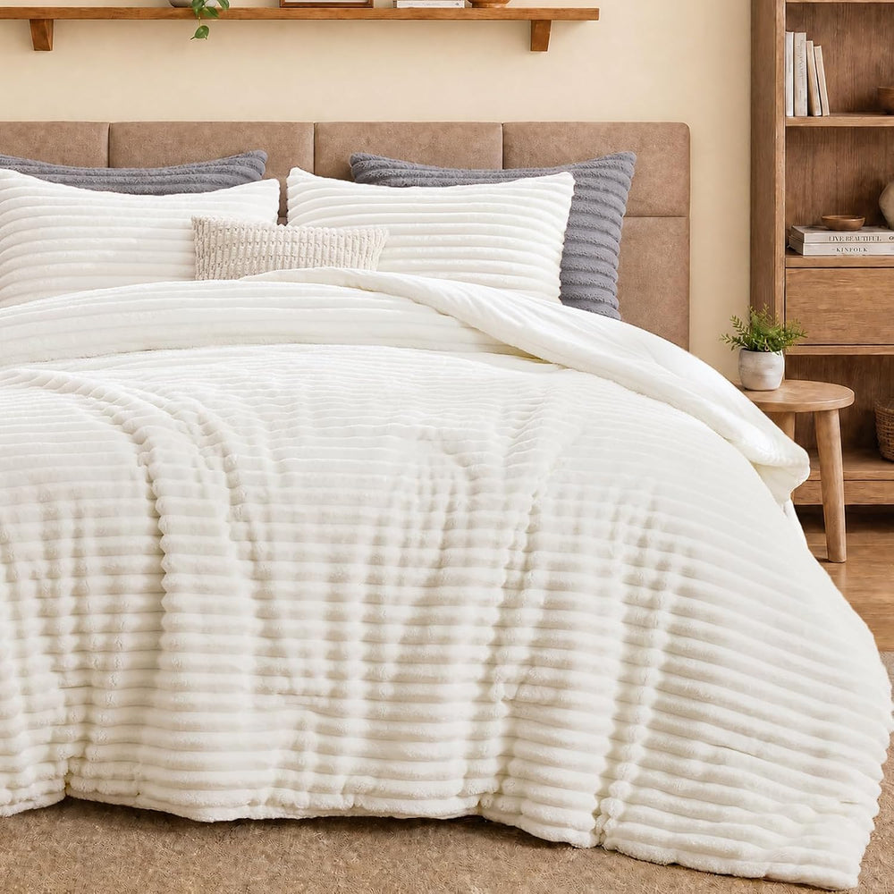 Sasttie Fluffy Queen Comforter Set, 3 PC Soft Fleece Bedding, Cream White