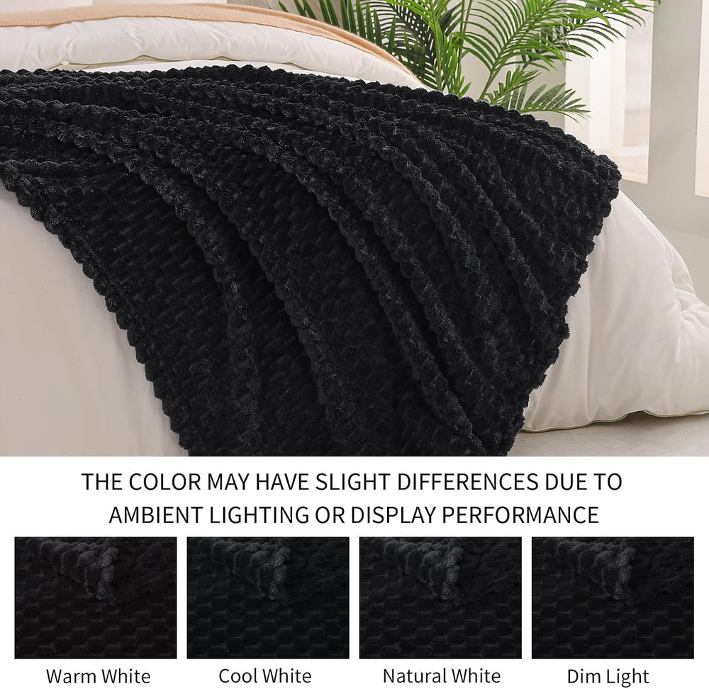Exclusivo Mezcla 3D Fleece California King Blanket for Bed, Black