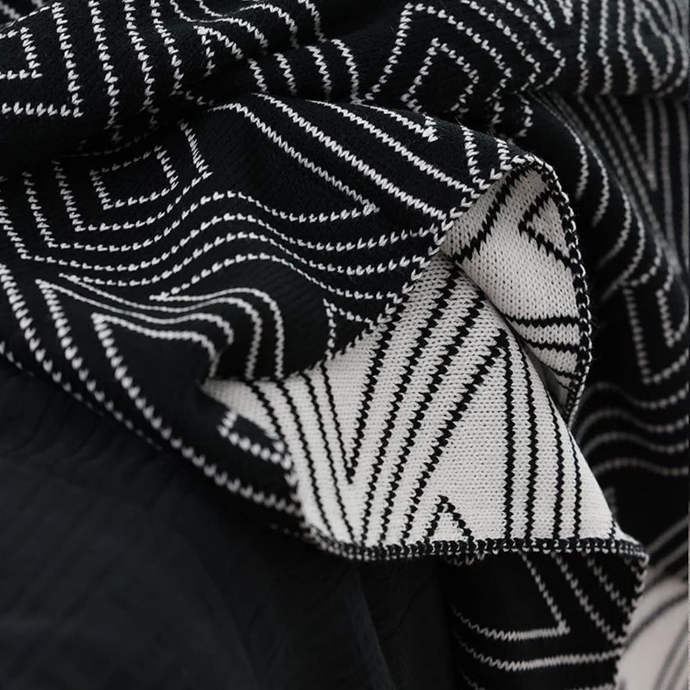Black and White Throw Blankets Queen Size, Knitted Modern Patterned Throw Bla...