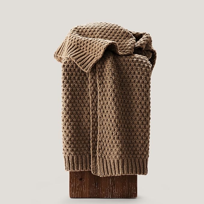 EVERGRACEHOME Chunky Chenille Knit Throw Blanket