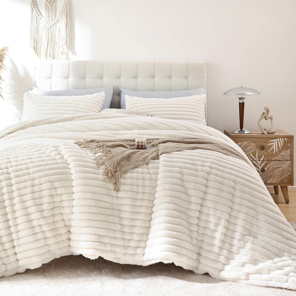 Fluffy Queen Size Comforter 3 PCS - Cream White Fleece Bedding Set