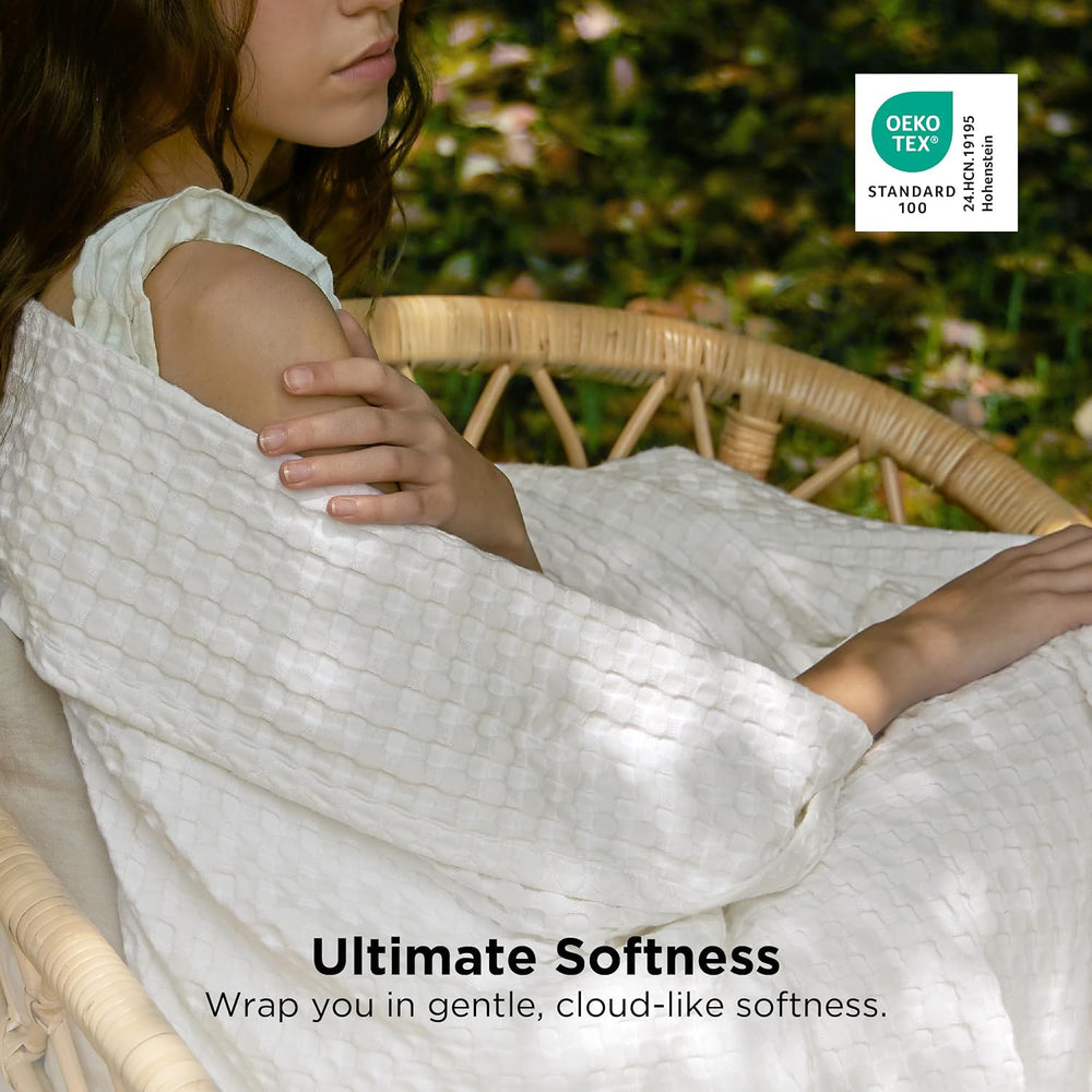 Bedsure Cooling Waffle Blanket for Hot Sleepers, Ivory, King, 104" X 90&...