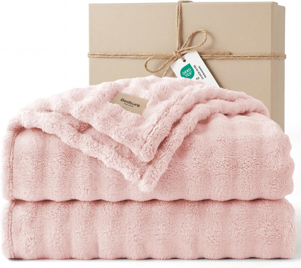 Bedsure 3D Fleece Bubble Blanket