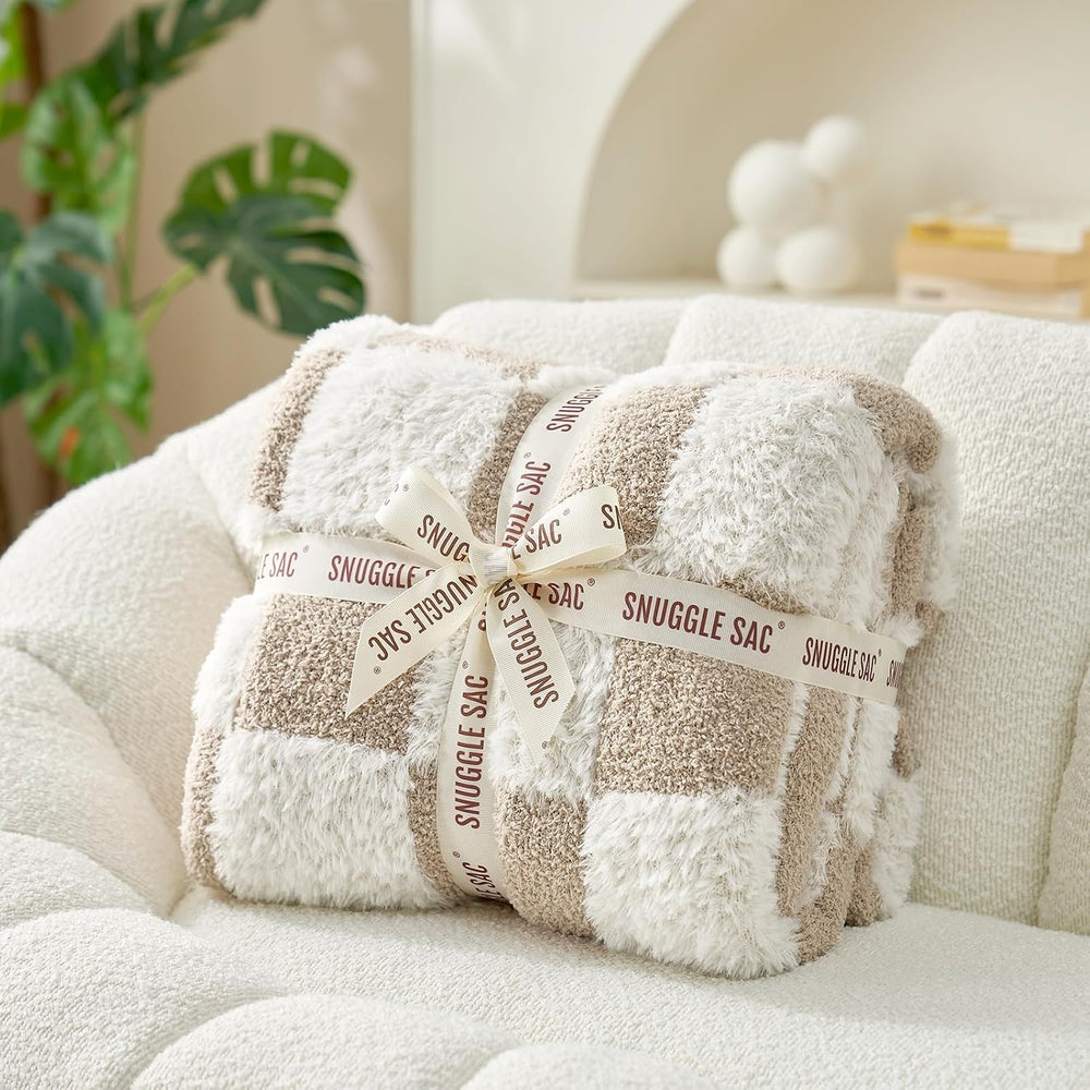 Snuggle Sac Fall Checkered Throw Blanket Faux Fur Microfiber Blankets for Cou...