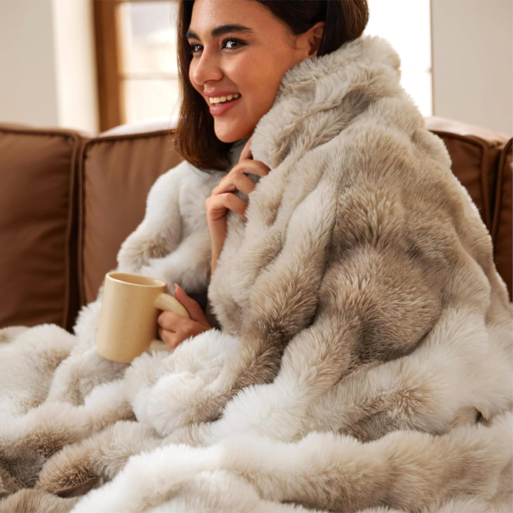 Bedsure Fluffy Bubble Faux Fur Throw Blanket, 50"x60", Tie-dye Taupe