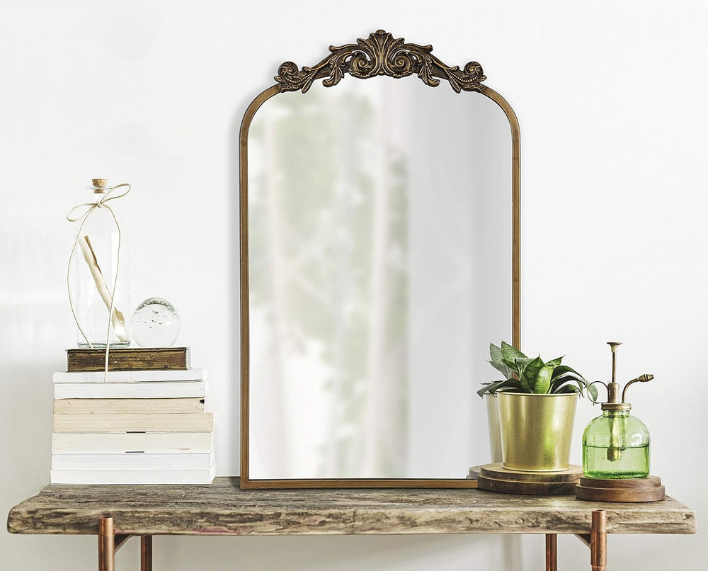 Kate and Laurel Arendahl Traditional Arch Mirror, 19 x 31 , Gold, Baroque Ins...