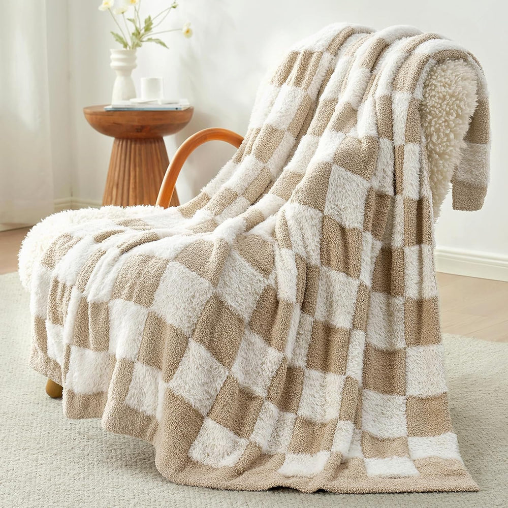 Snuggle Sac Fall Checkered Throw Blanket Faux Fur Microfiber Blankets for Cou...