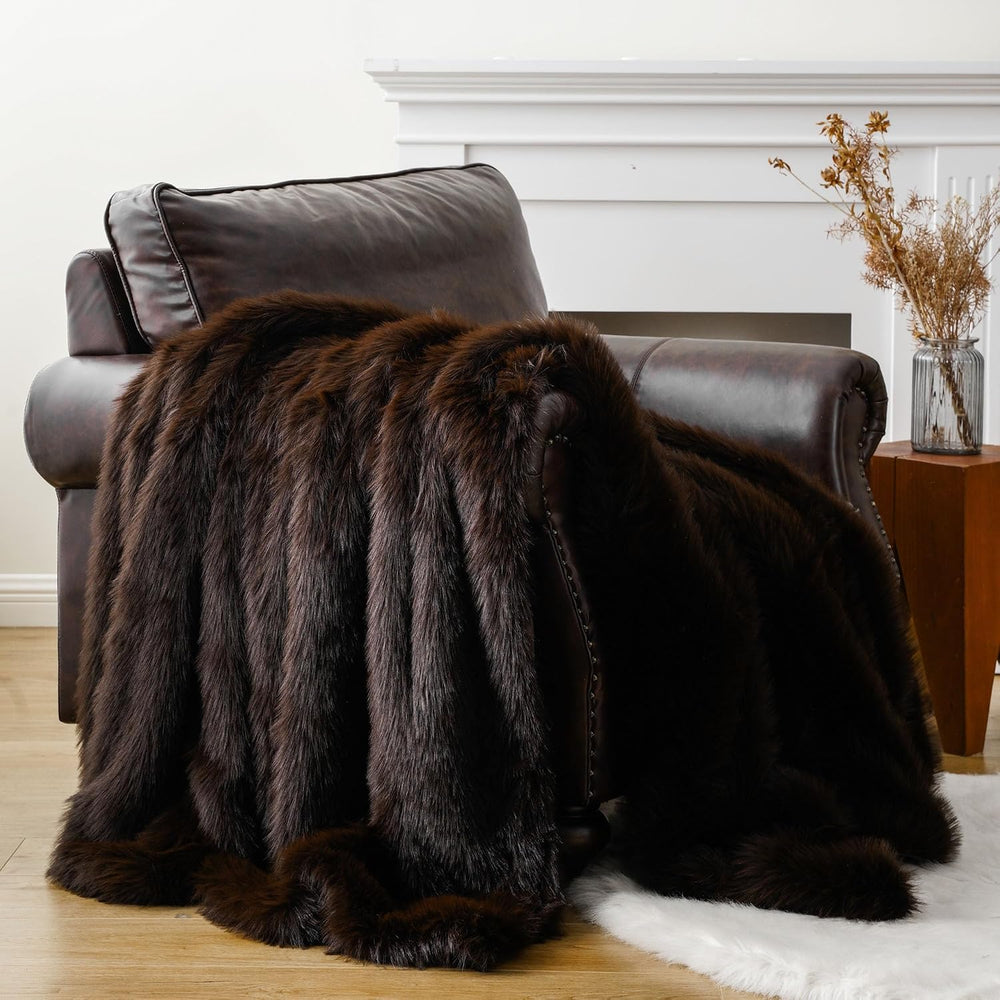 Battilo Faux Fur Throw Blanket, Luxury Fluffy Brown Blankets, 50"x60"