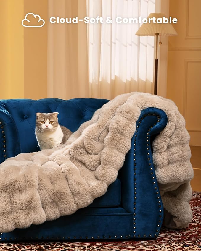 Ultra Soft Cozy Faux Fur Throw Blanket, Fuzzy Plush Thick Bubble Blanket