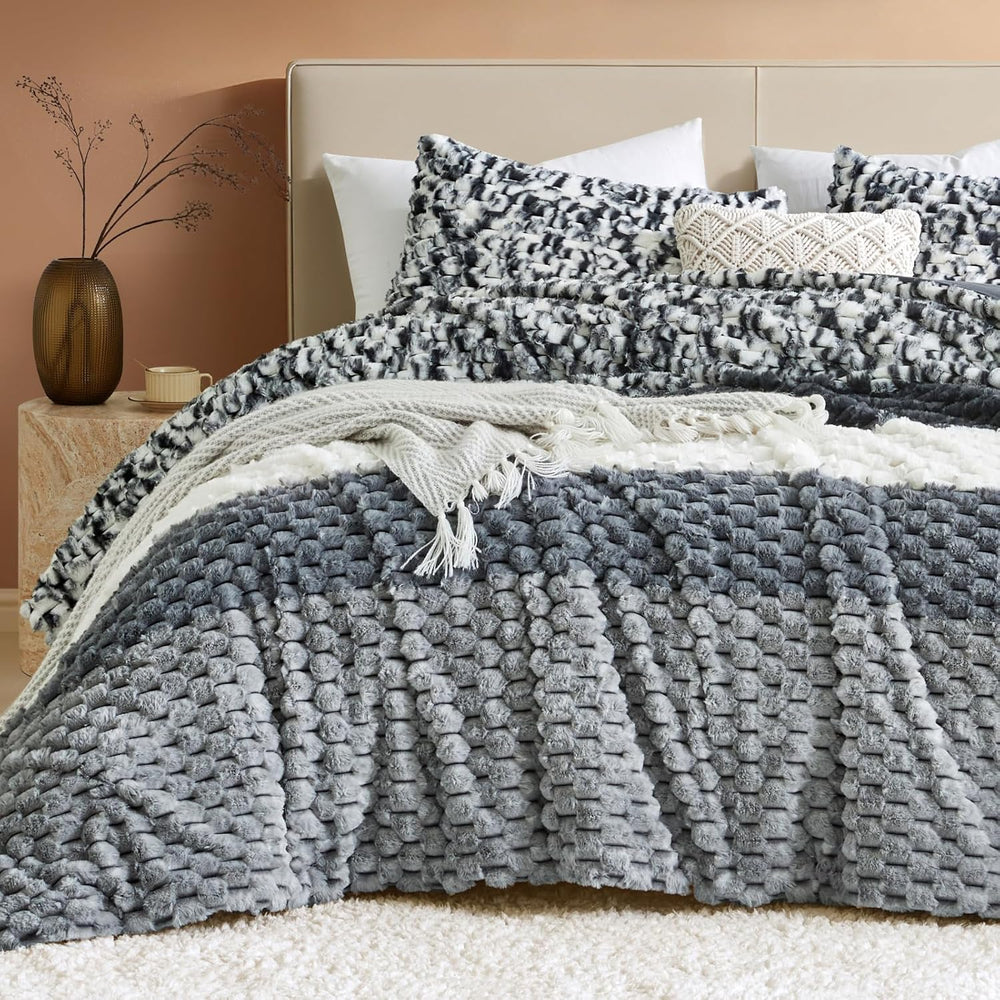Petrichor Fluffy King Comforter Set - Black and White Striped Faux Fur Blanke...