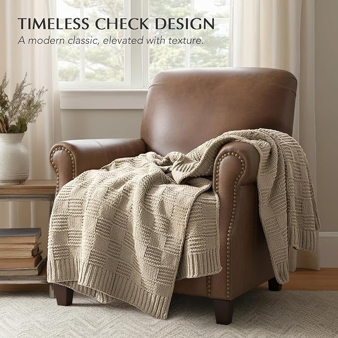 EVERGRACEHOME Modern Checkered Chenille Throw Blanket, Soft Cozy Plaid Knitted