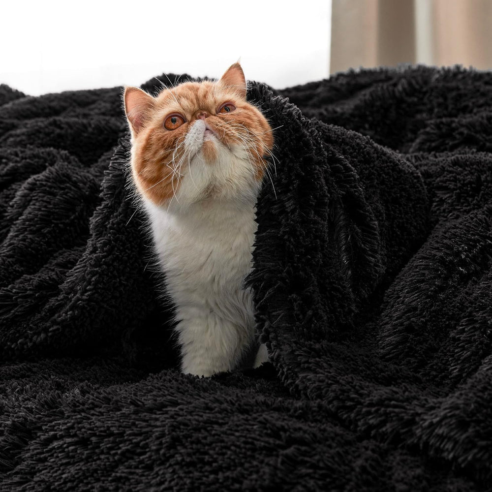 Bedsure Faux Fur Fluffy Sherpa Fleece King Bed Blanket Black 108"x90"