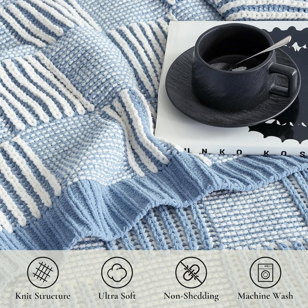 Amรฉlie Home Checkered Knit Throw Blanket for Couch, Blue 50"x60"