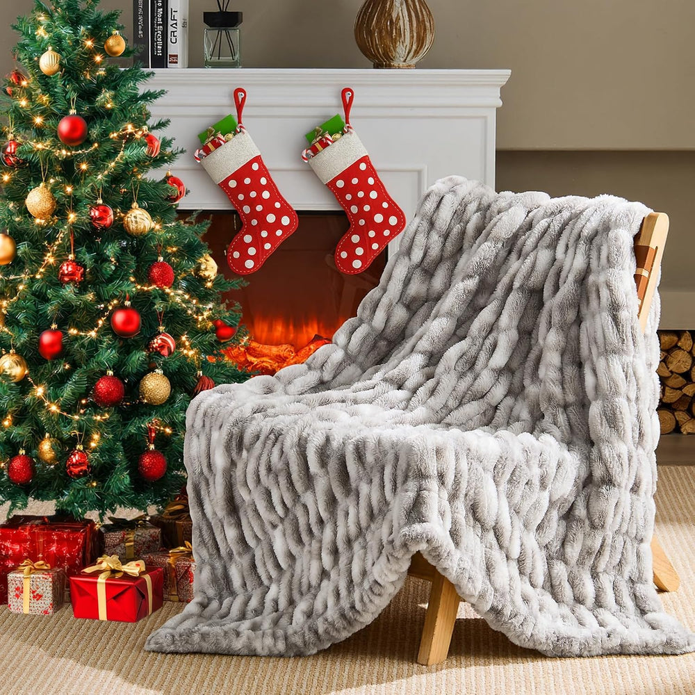 Faux Fur Throw Blanket Double Sided Stretch Ruched Faux Fur Gray Throw Blanke...