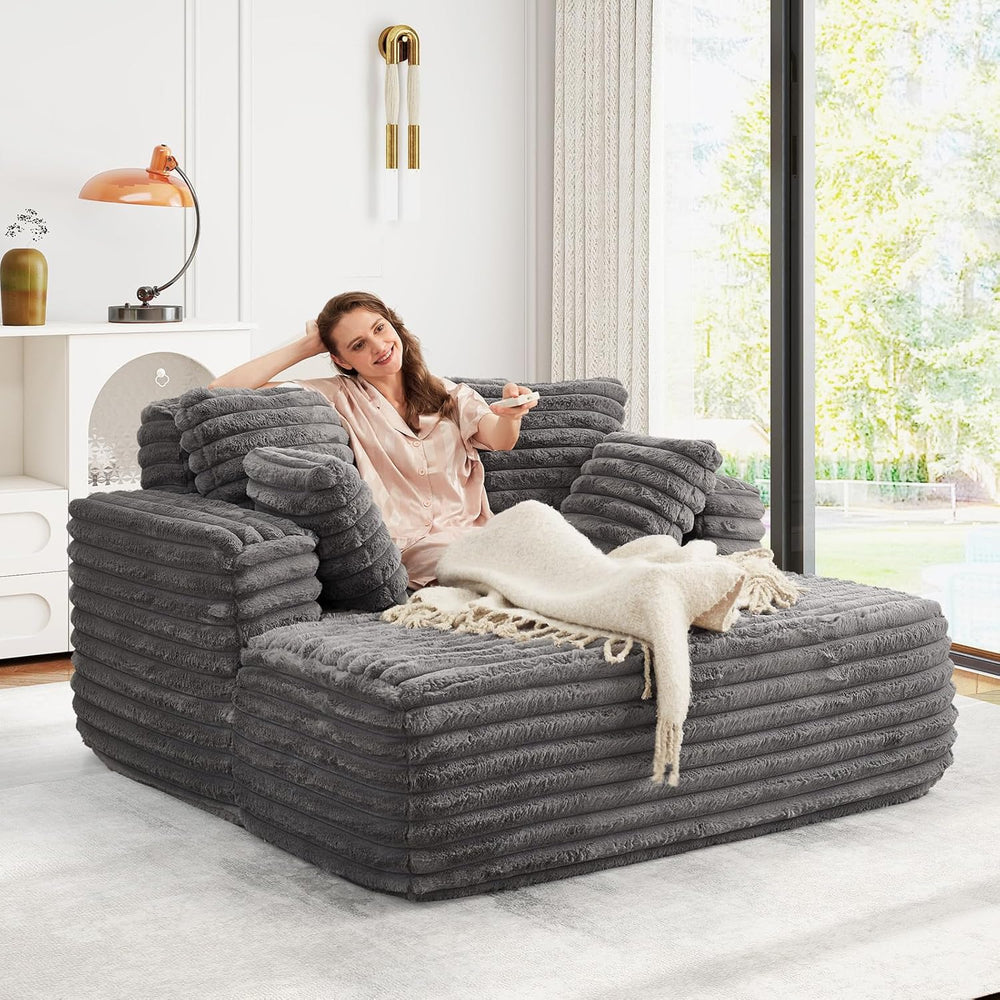 JEEOHEY 56" Oversized Chaise Lounge Chair Indoor,Plush Faux Fur Sleeper ...