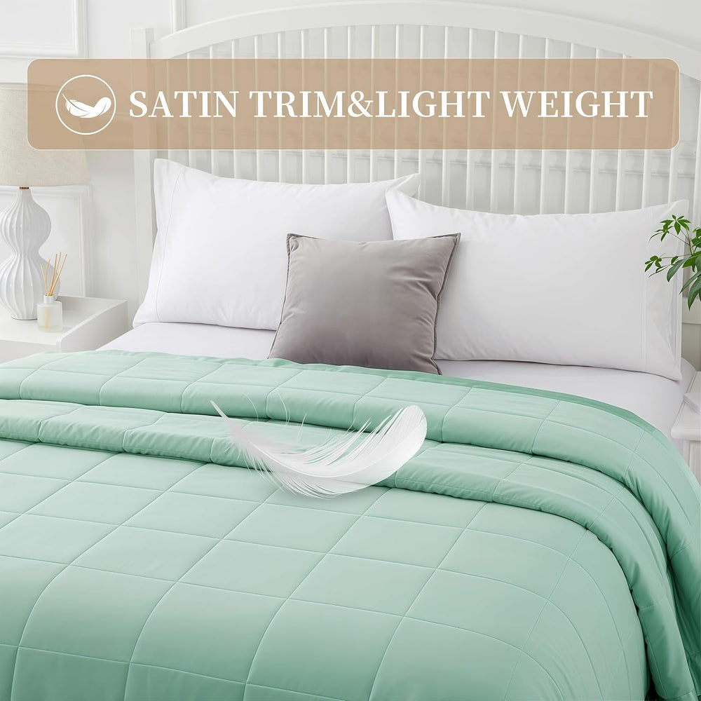 COMFLIVE King Down Alternative Blanket - Lightweight Satin Trim, Green