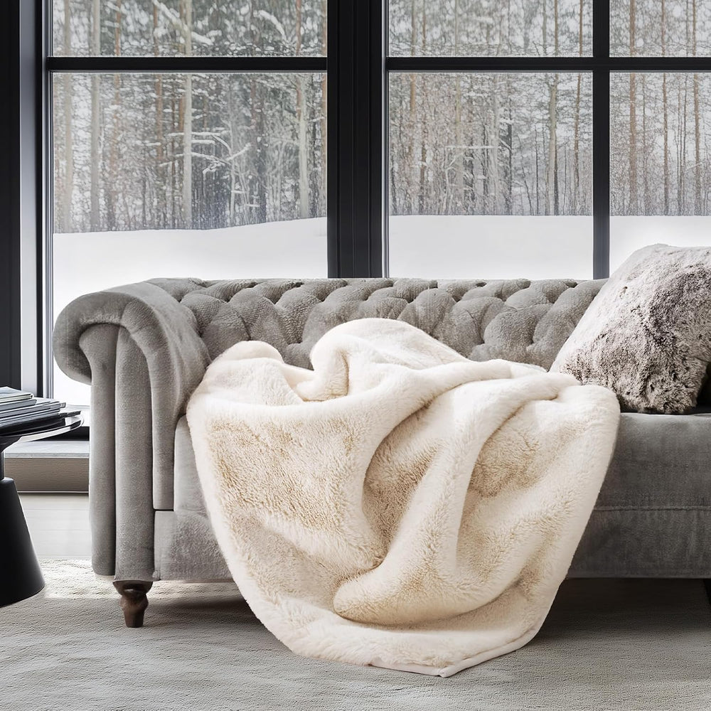 Faux Chinchilla Fur Throw Blanket, 50"x60", Arctic White