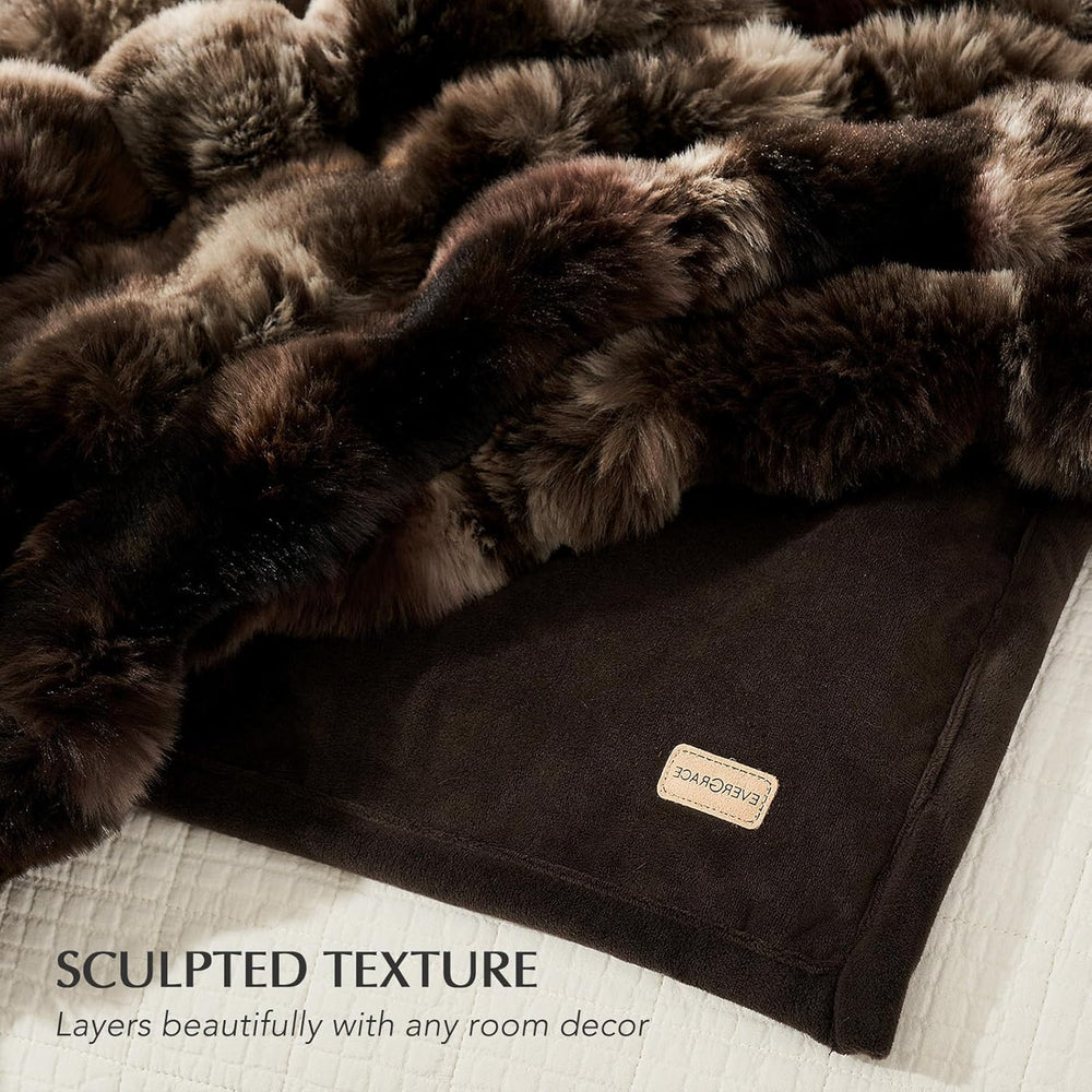 Faux Rabbit Fur Bubble Throw Blanket, 60"x80", Mocha Brown