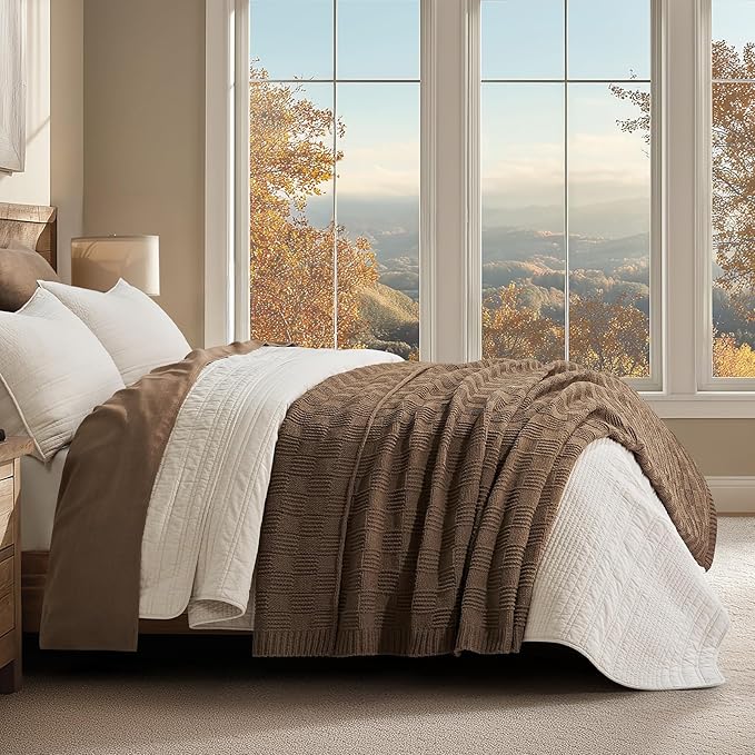 EVERGRACEHOME Modern Checkered Chenille Throw Blanket, Soft Cozy Plaid Knitted