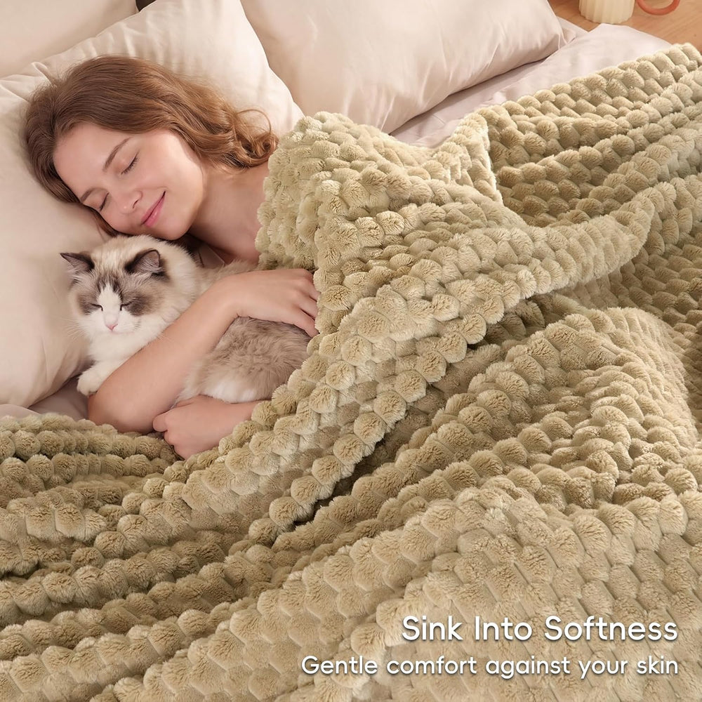 PHF Soft Fleece Blanket King Size, 340GSM Warm & Plush, 108"x90"...