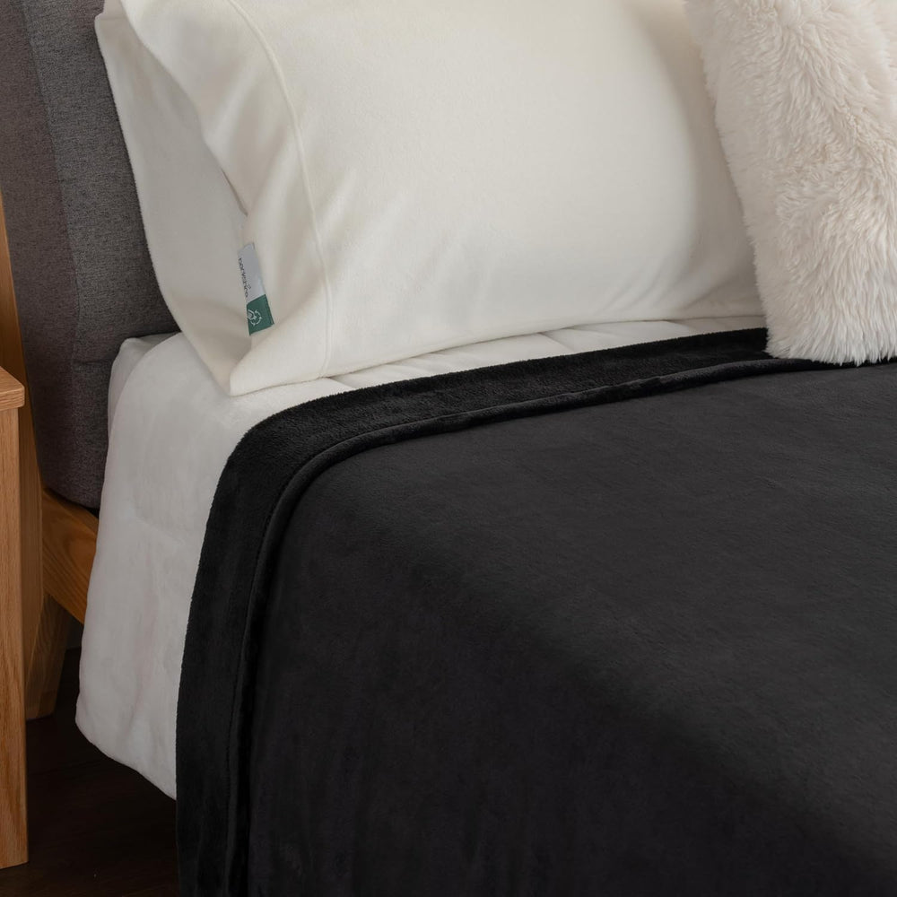 Berkshire Blanket Classic VelvetLoft® Solid Bed Blanket Queen Size,Lightweigh...