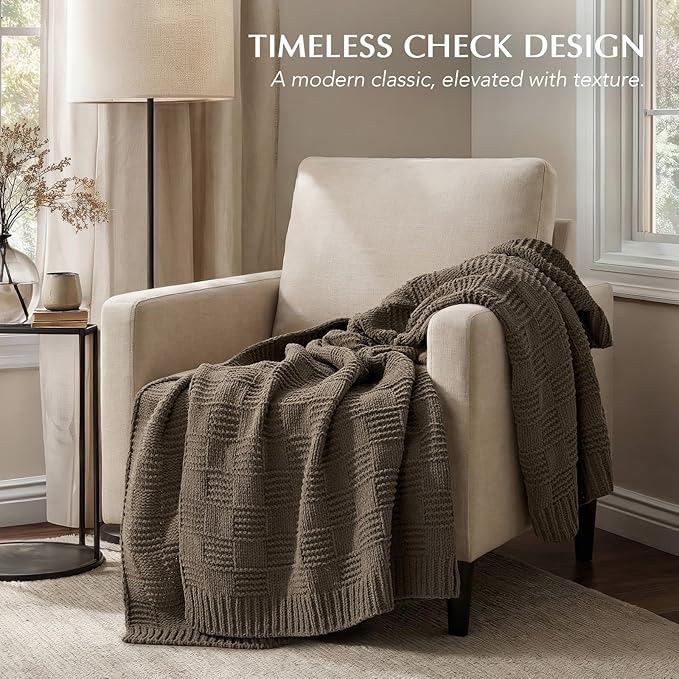 EVERGRACEHOME Modern Checkered Chenille Throw Blanket, Soft Cozy Plaid Knitted