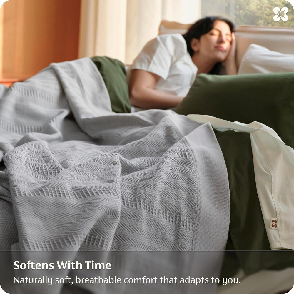 Bedsure PureWoven 100% Organic Cotton Waffle Soft Bed Blanket, Queen, Grey