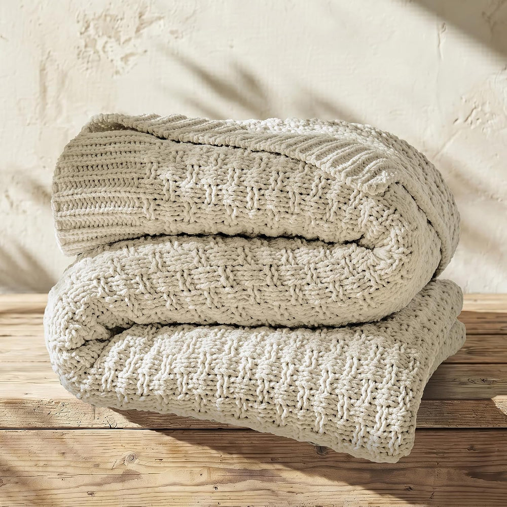 EVERGRACEHOME Chunky Chenille Knit Throw Blanket, Birch, 50" x 60"