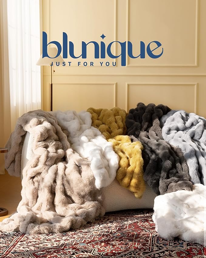 Ultra Soft Cozy Faux Fur Throw Blanket, Fuzzy Plush Thick Bubble Blanket