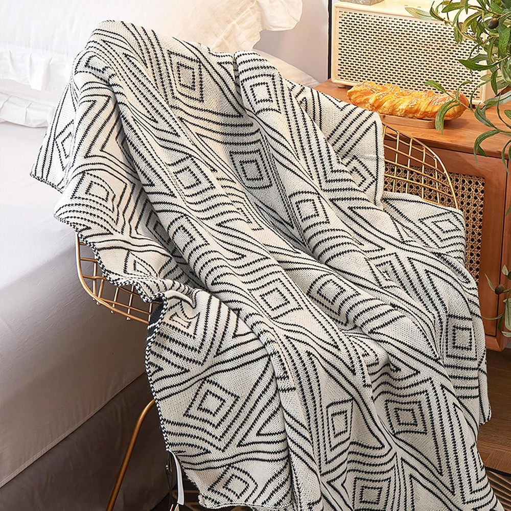 Black and White Throw Blankets Queen Size, Knitted Modern Patterned Throw Bla...