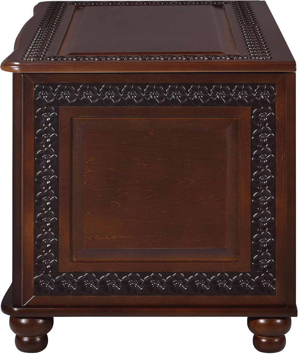 BOWERY HILL 40" x 21" Traditional Wood Cedar Blanket Chest, Flip Op...