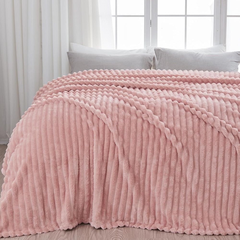 NEWCOSPLAY Fleece Ribbed Cozy Queen Blanket for Couch, Pink, 90"x90"