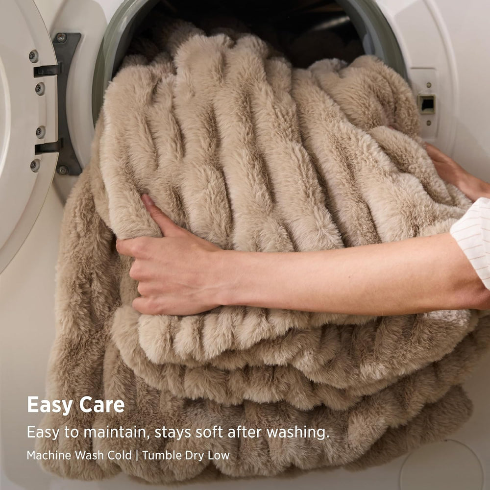 Bedsure Soft Double-Sided Faux Fur Throw XL Blanket, Light Brown, 50"x70...