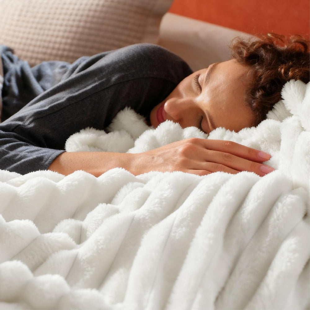 Bedsure Soft Cozy Full Size Fleece Blankets for Bed Off White 84"x90"