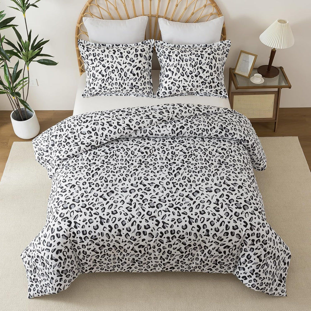 Caressma White Cheetah Comforter Set Full Size 3 Pieces Bedding