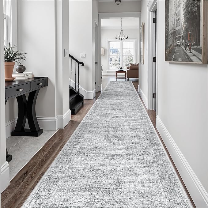 Hallway Runner 3x14