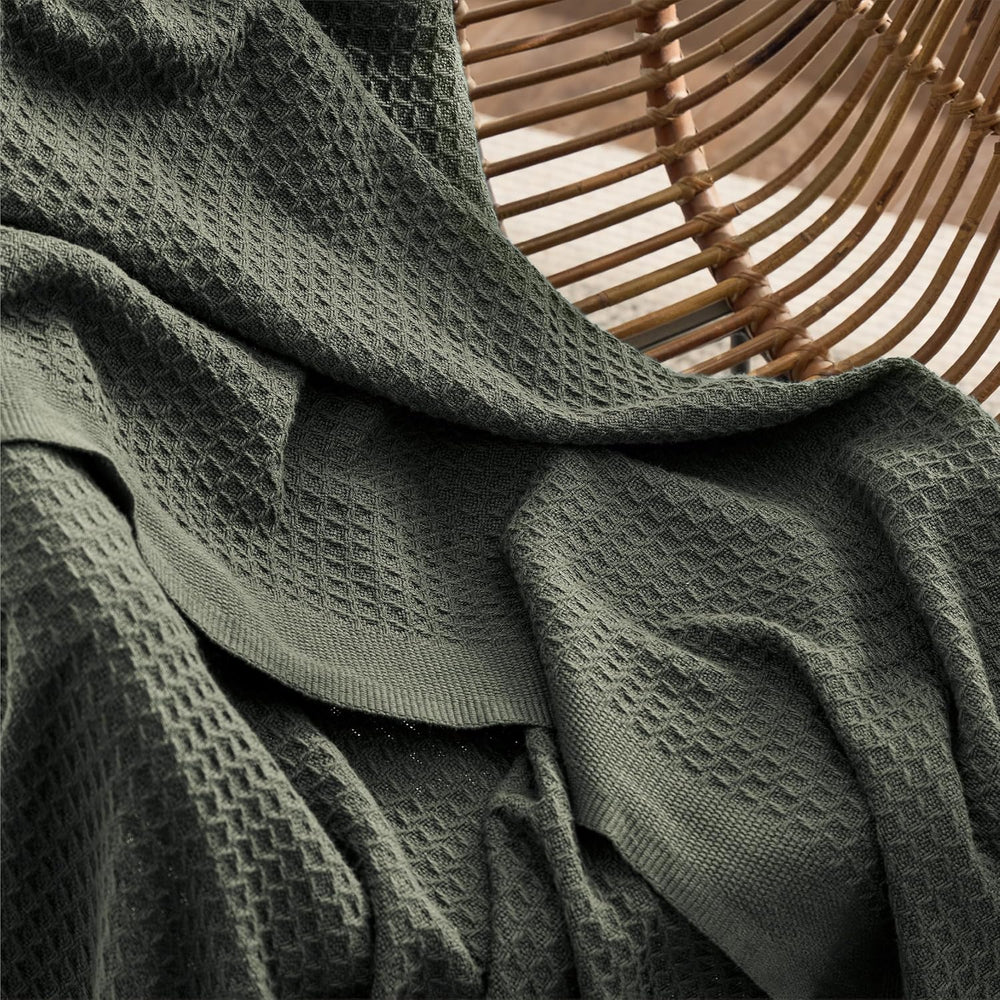 Bedsure 100% Cotton Blanket, Waffle Weave, Queen Size, Olive Green, 90"x...