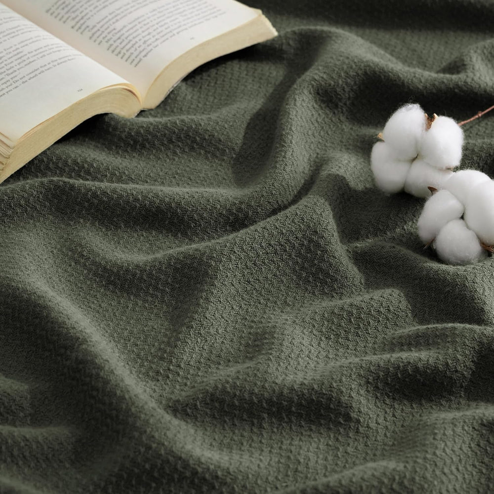 Bedsure 100% Cotton Blanket, Herringbone Weave, Queen Size, Olive Green